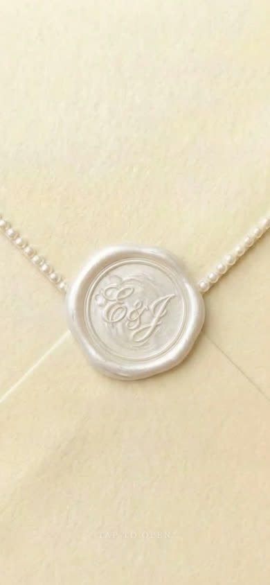 Majestic Pearl Wedding Invitation